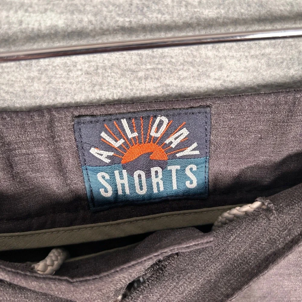 Faherty All Day Shorts Men 28 Gray 7